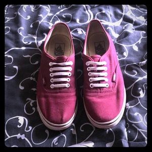 Maroon authentic lo pro vans